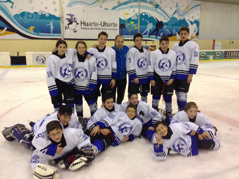 Victoria hist&oacute;rica y liderato para el Club Hielo Huarte